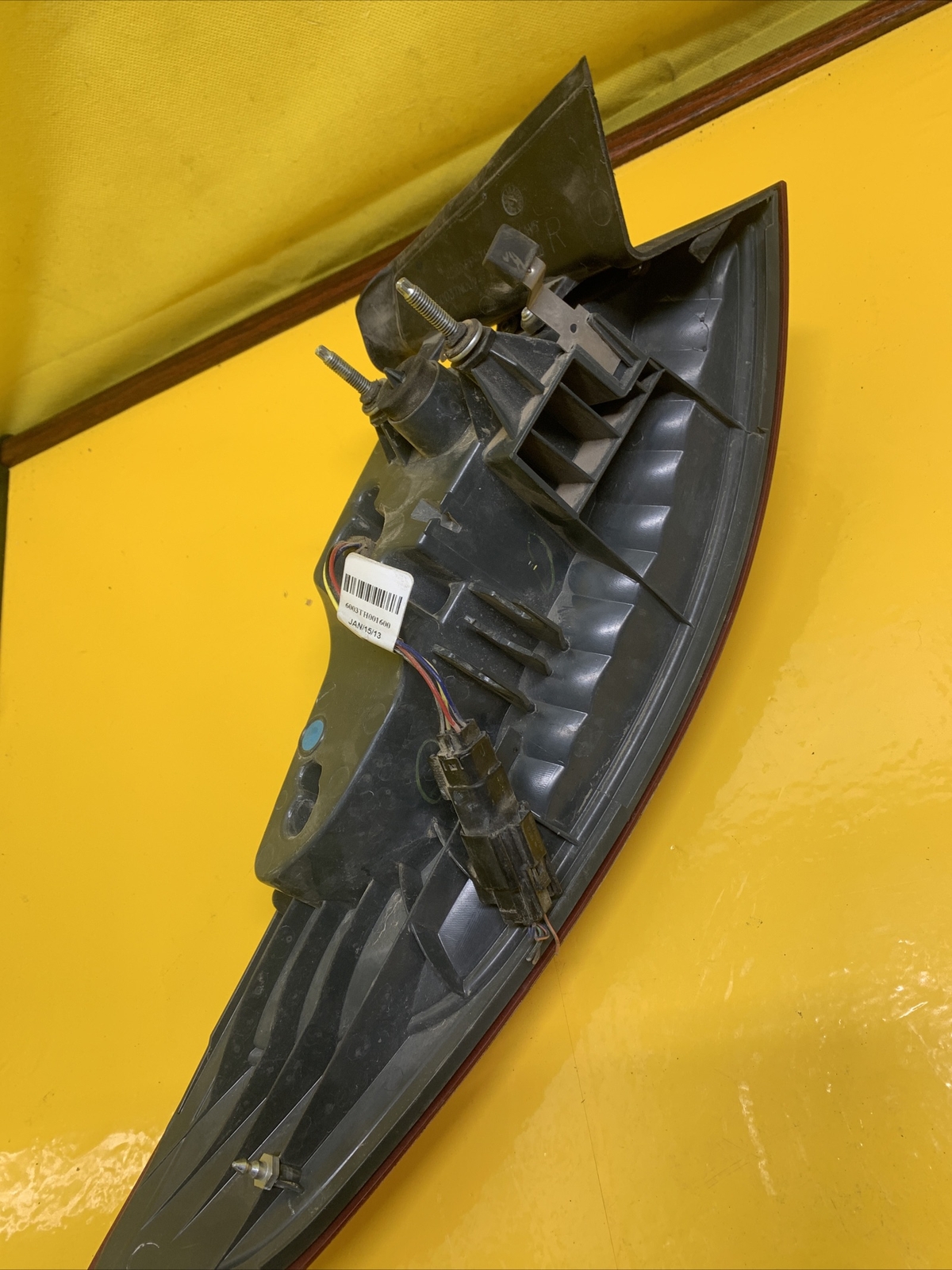 20132016 FORD FUSION PASSENGER RIGHT SIDE LED REAR BRAKE TAIL LIGHT