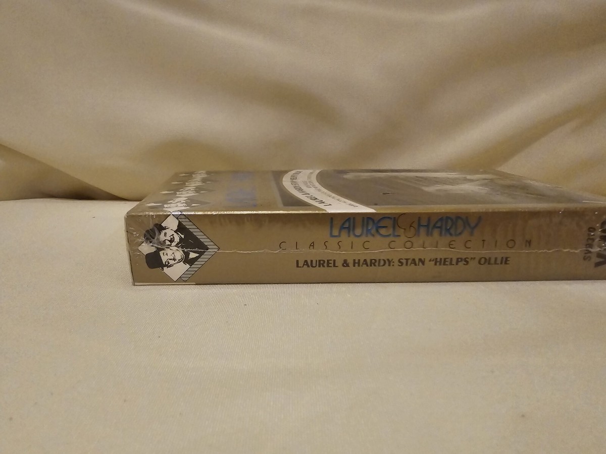 その他 Laurel &amp; Hardy: Stan Helps Ollie [VHS] Laurel and Hardy - Stan 