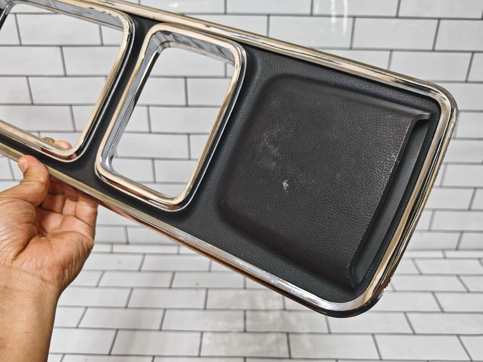 MAZDA ROTARY 1970-х 808 купе седан NOS подлинный LHS задние фонари рама - Изображение 2 из 4