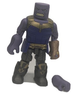 toys r us thanos glove