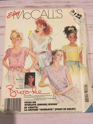 UC Girls Sz Medium Vintage 80s Blouse Sewing Pattern Brooke Shields McCalls 3122