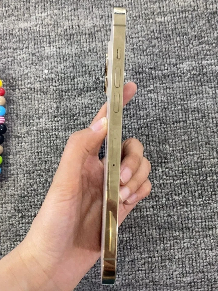 Apple iPhone 12 Pro Max 128GB 256GB  - Fully Unlocked - VERY GOOD Condition - Image 4 of 4