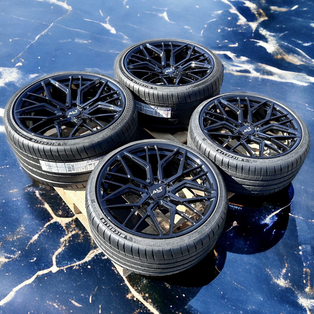 CrazyOcean　 OBTRFS-511M 5'11\" Amazon.com: BINB ROAD 2Pcs Crankcase Vent Hoses Pipe 11157646087 +