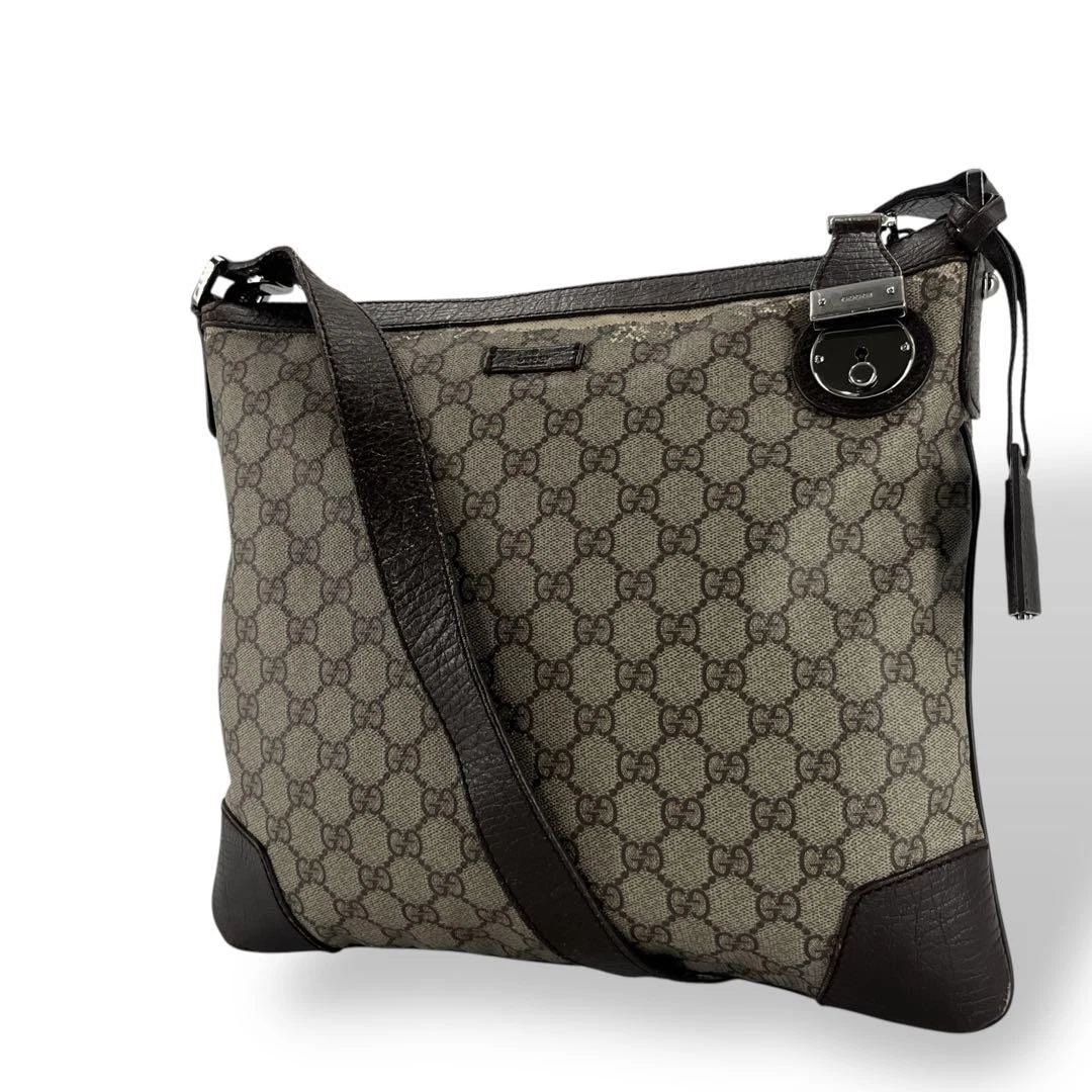 Sac bandoulière Gucci GG Supreme en cuir PVC gaufré authentique occasion