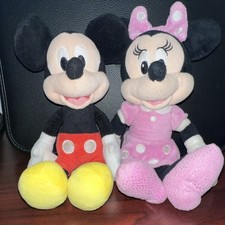 Peluches pequeños de Mickey Mouse y Minnie Mouse de Disney 2017