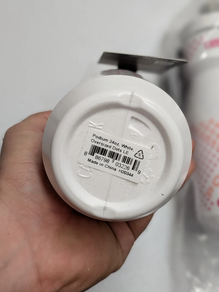 CamelBak Podium 24oz Water Bottle White LE BPA Free Cycling Sports - Image 2 of 3