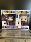 Funko Pop! Disney Hocus Pocus Sarah Sanderson Mary Sanderson #434 #435