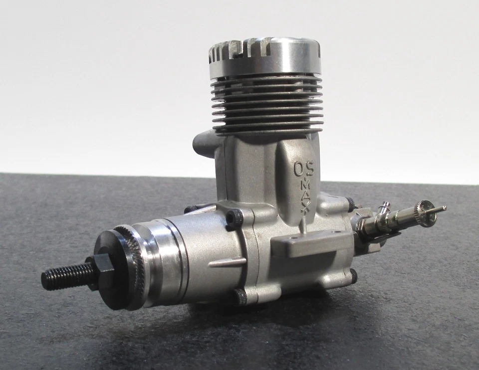 O.S. MAX-40SR Rear Carburetor 6.49cc 2 Cycle Glow Engine for R/C Airplane New - Image 4 of 4