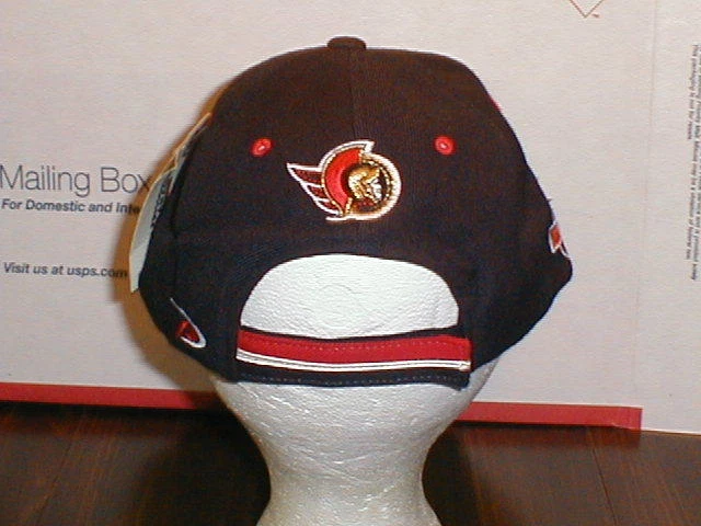 OTTAWA SENATORS SOMBRERO BORDADO RETRO DE COLECCIÓN, CORREA, HIELO CENTRAL, NUEVO, NUEVO CON ETIQUETAS Foto 3 de 4