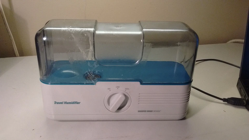 Sharper Image Portable Compact Silent Ionic Travel Size Humidifier - Image 4 of 4