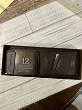 Portafoglio Deep Buff in pelle di mucca marrone