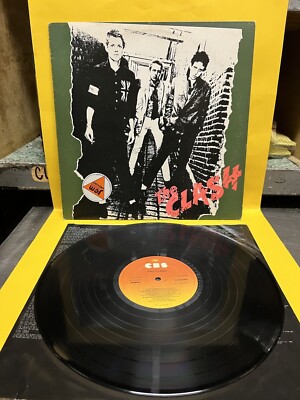 NM Vinyl Record LP The Clash Self Titled UK 1ST Press 1977 CBS