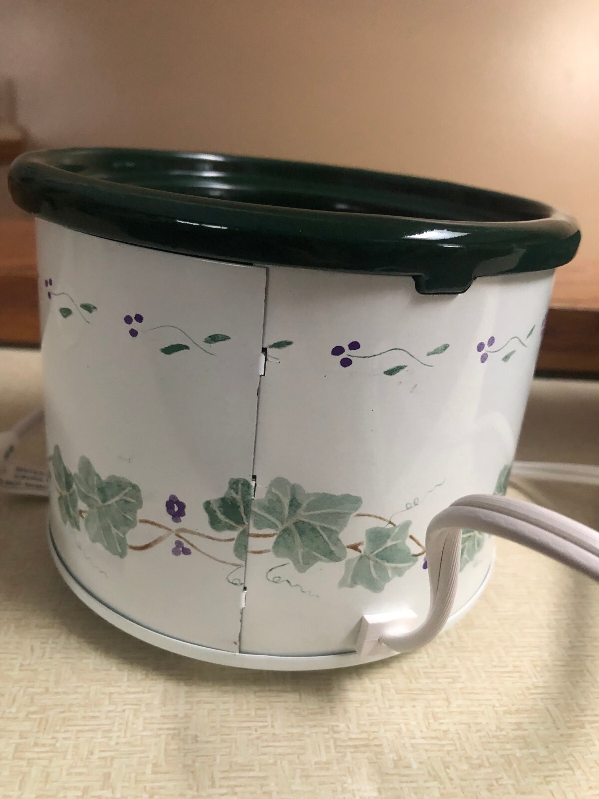 VTG RIVAL STONEWARE ELECTRIC SIMMERING POTPOURRI CROCK IVY LEAVES W