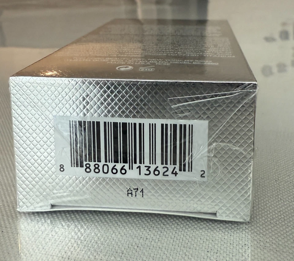 TOM FORD - SOLEIL NEIGE - ACEITE DE CARROCERÍA BRILLANTE 1,5 fl. oz/45 ml NUEVO EN CAJA SELLADA Foto 3 de 4