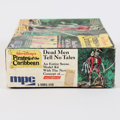 1972 MPC Pirates of the Caribbean Model Kit - Walt Disney - Dead Men Tell No ... - Picture 4 of 7