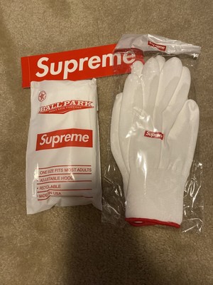 supreme gloves retail