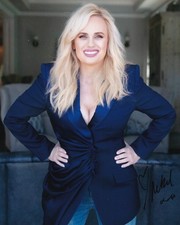 REBEL WILSON signed autograph 20x25cm pitch perfect in person autograph COA
