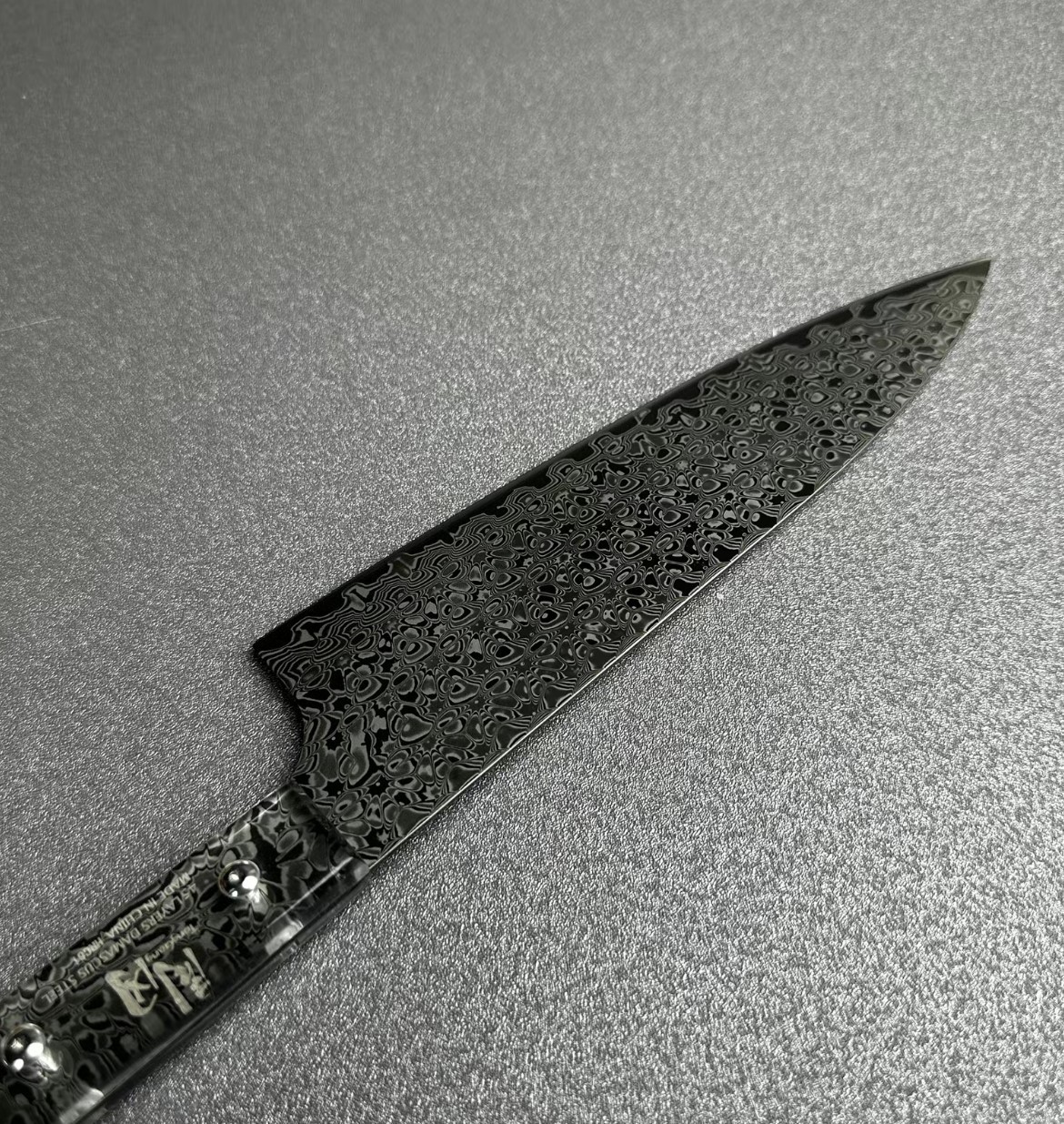 Tonggang 8" Chef Knife 45-Layers Damascus Steel Blacken