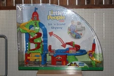 Fisher-Price Little People Sit 'n Stand Skyway Store Display