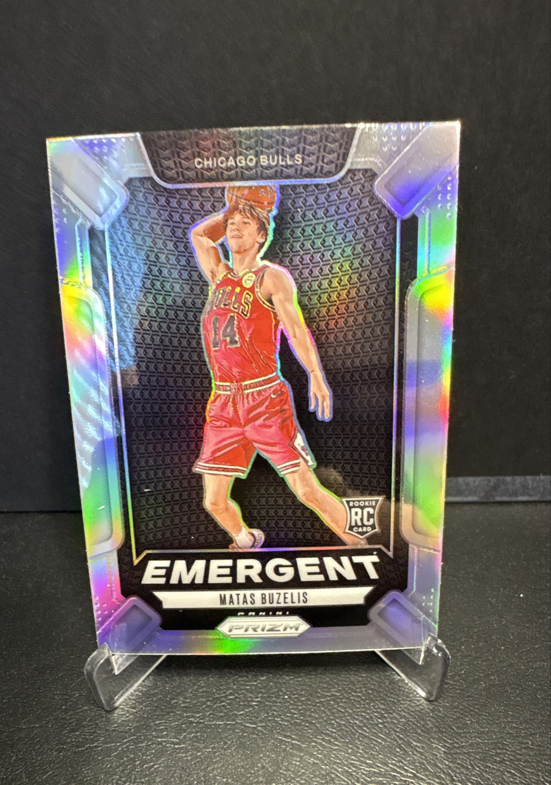 2024-25 Panini Prizm - Emergent Matas Buzelis #7 Silver Prizm (RC)