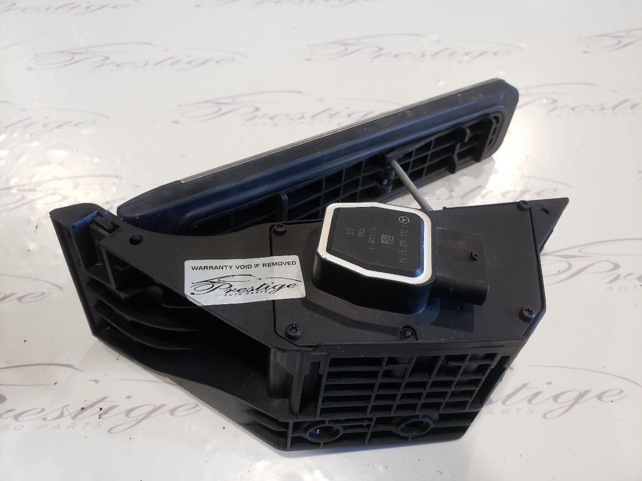 2009 Smart ForTwo Brabus Coupe Gas and Brake Pedal OEM A2043000204