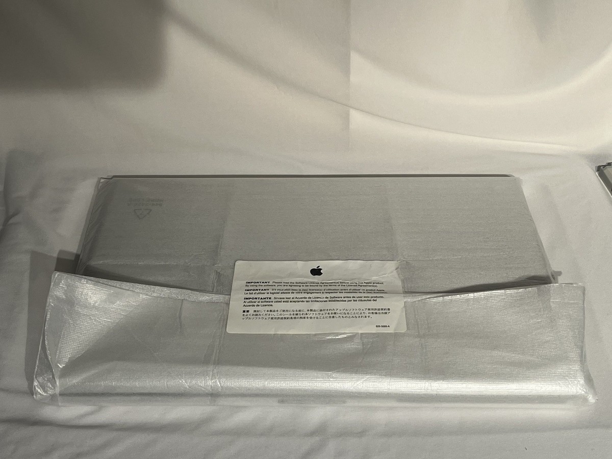 NEAR MINT RESTORED Apple PowerBook G4 17