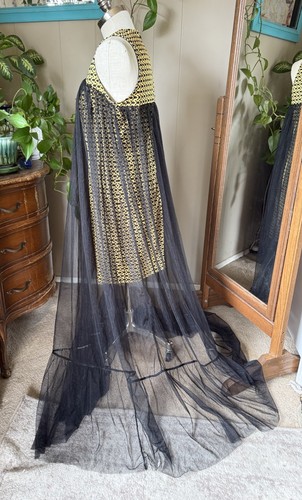 Unique Black and Yellow Maxi Dress, size Large - Picture 3 of 9