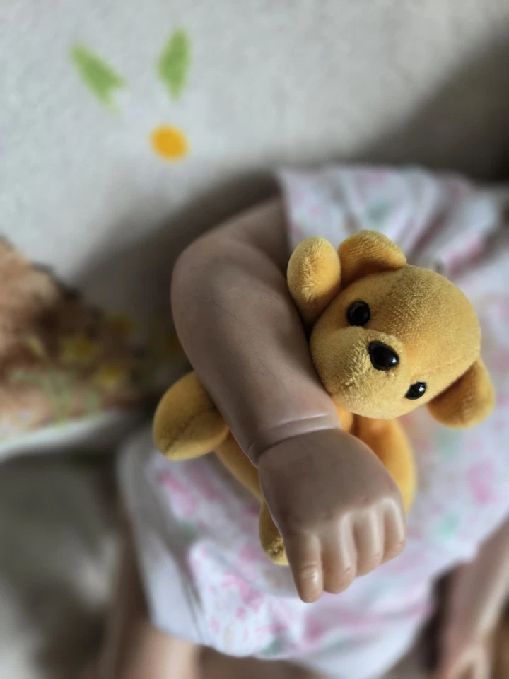 Beautiful Reborn Baby Girl Doll. Perfect Christmas Gift. - Image 4 of 4