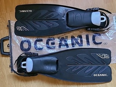 Oceanic V8 Split Fin Open Heel Dive Fins - Large - XL Black  Great Condition 