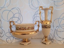 Coppia di vasi decorativi "C.A.L. Italy Lucca" in ceramica con finiture in oro