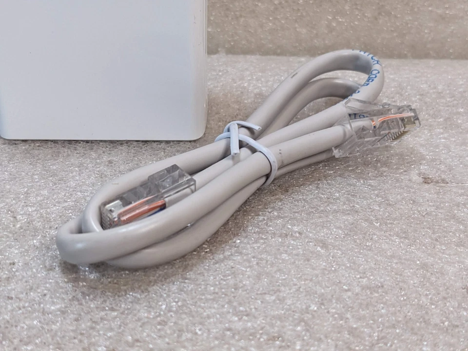 D-Link DAP-1520 Wireless AC750 Dual Band Wi-Fi Range Extender (Y2) - Image 2 of 4