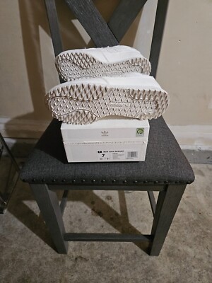 土日限定価格【サイン本】★新品 未読★Daniel Arsham★アーシャム adidas Originals x Daniel Arsham New York Past - Notre