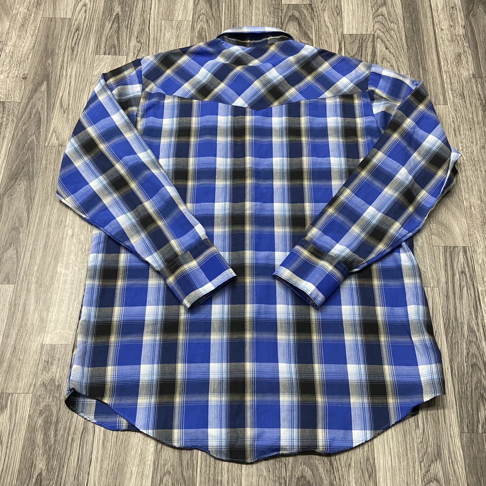 ELY CATTLEMAN Button Down Collared Blue Plaid Cas… - image 3