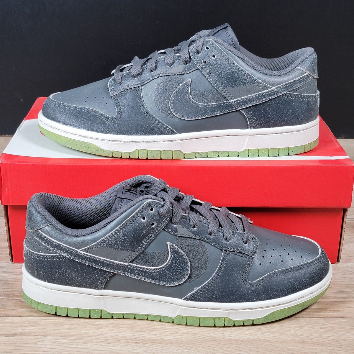 Nike Dunk Low Retro PRM Halloween Shoes Mens Size 8 Grey Nike Dunk Low Retro PRM Halloween Shoes Mens Size 8 Grey