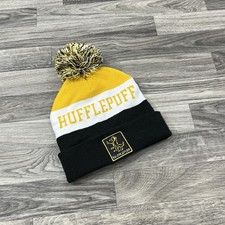 Harry Potter Hufflepuff Knit Beanie Hat Pom Pom Universal Studios OSFM