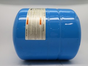 Amtrol WX-102 Inline Water Pressure Tank 4.4 Gallon RUST/DENTING USED