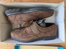 Men'S Slippers / House Shoes (Daniel)6V Wide Fit By Db Shoes in Brown  in 6