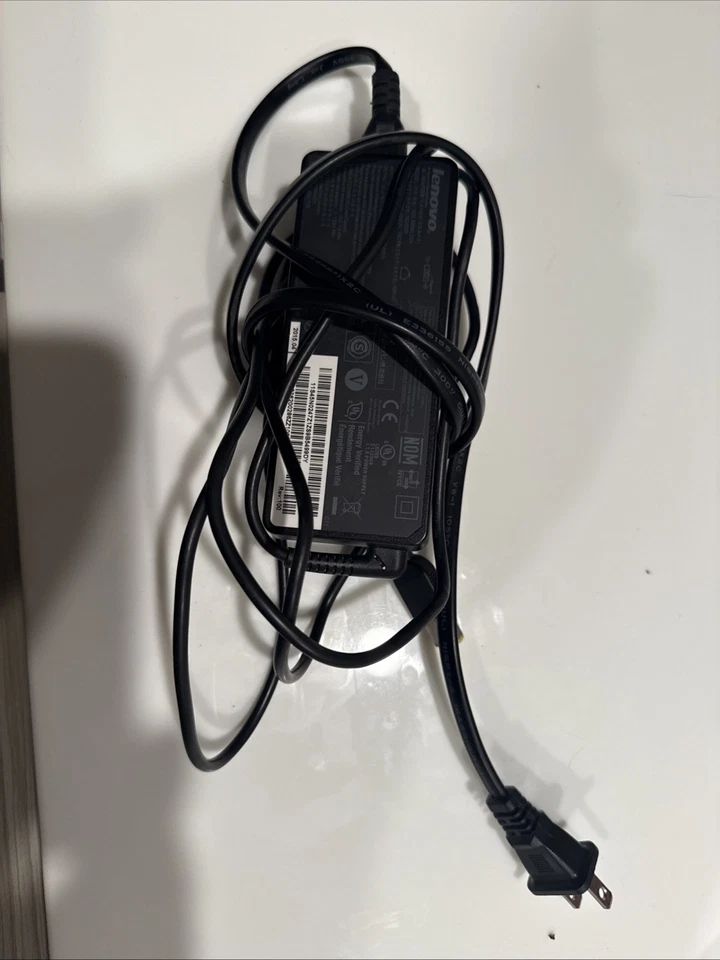 Lenovo ThinkPad T460 14" Laptop i5-6300U 16GB RAM 256GB SSD Windows 10 Pro - Image 4 of 4