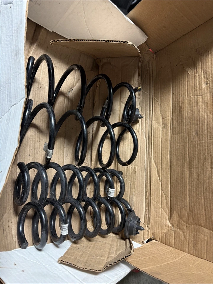 H&R Sport Lowering Springs for 20-25 Toyota GR Supra 3.0/Premium (1.0"F/0.75"R) - Image 2 of 4