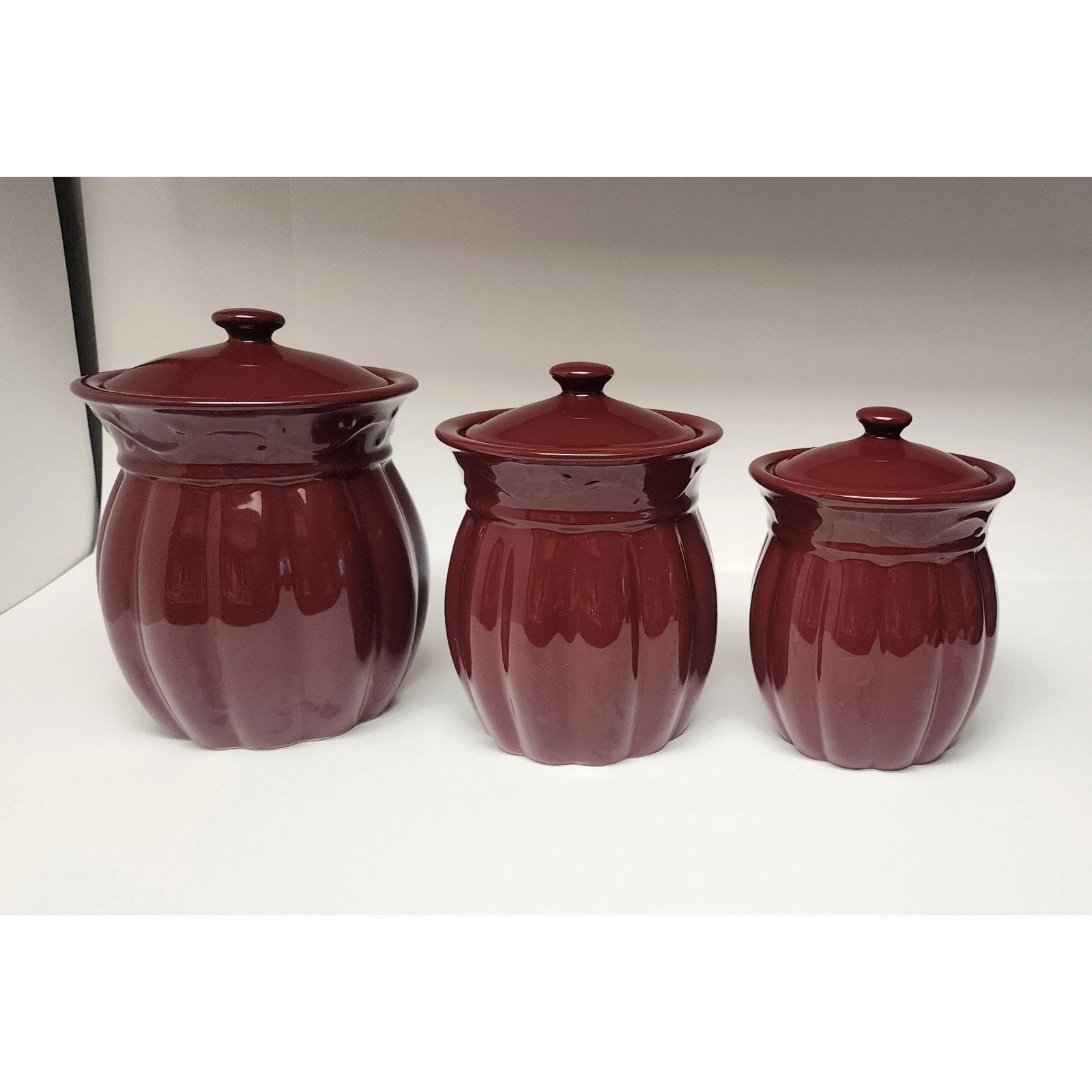 Celebrating Home 3Pc Vintage Berry Red Cookie Jar Canisters
Opens in a new window or tab
