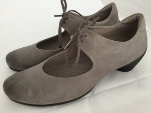 lace up mary jane shoes