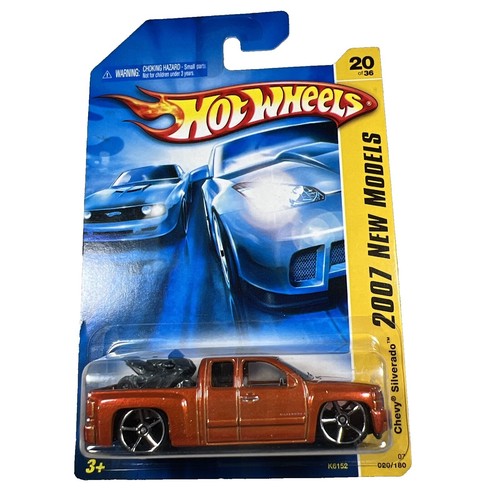 Hot Wheels '83 Chevy Silverado Pickup Truck HW Road Trippin Big
