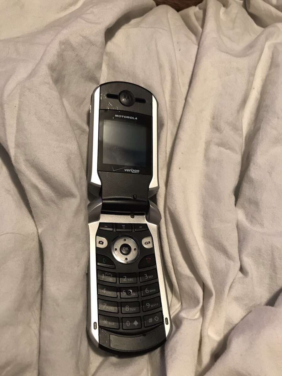 Motorola V265 Verizon Flip Cell Phone Black/Silver CDMA Cam