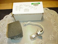 Sonntek Inc Deuterium Lamp LH-33 Used In Manufacturer's Box