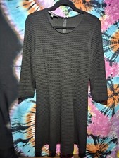 Buchanan Kane Black Dress Fit & Flare Textured Mid Dress Size 6
