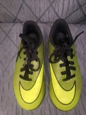 JR Nike Bravata II FG Soccer Cleats Black Volt Size 11C kids READ