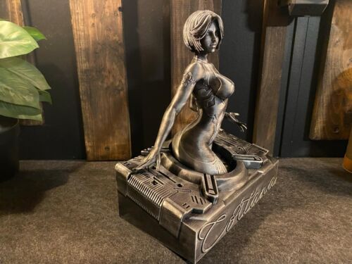 Halo Cortana Statue 11inch - Bild 2 von 6