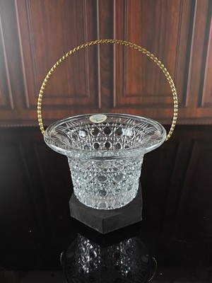 Vintage Avon Fostoria Glass Basket Daisy & Button Pattern Gold Wire Handle 1970s