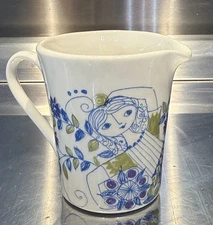 Vtg Figgjo Lotte Turi Design Hand Painted Porcelain 3” Tall Creamer
