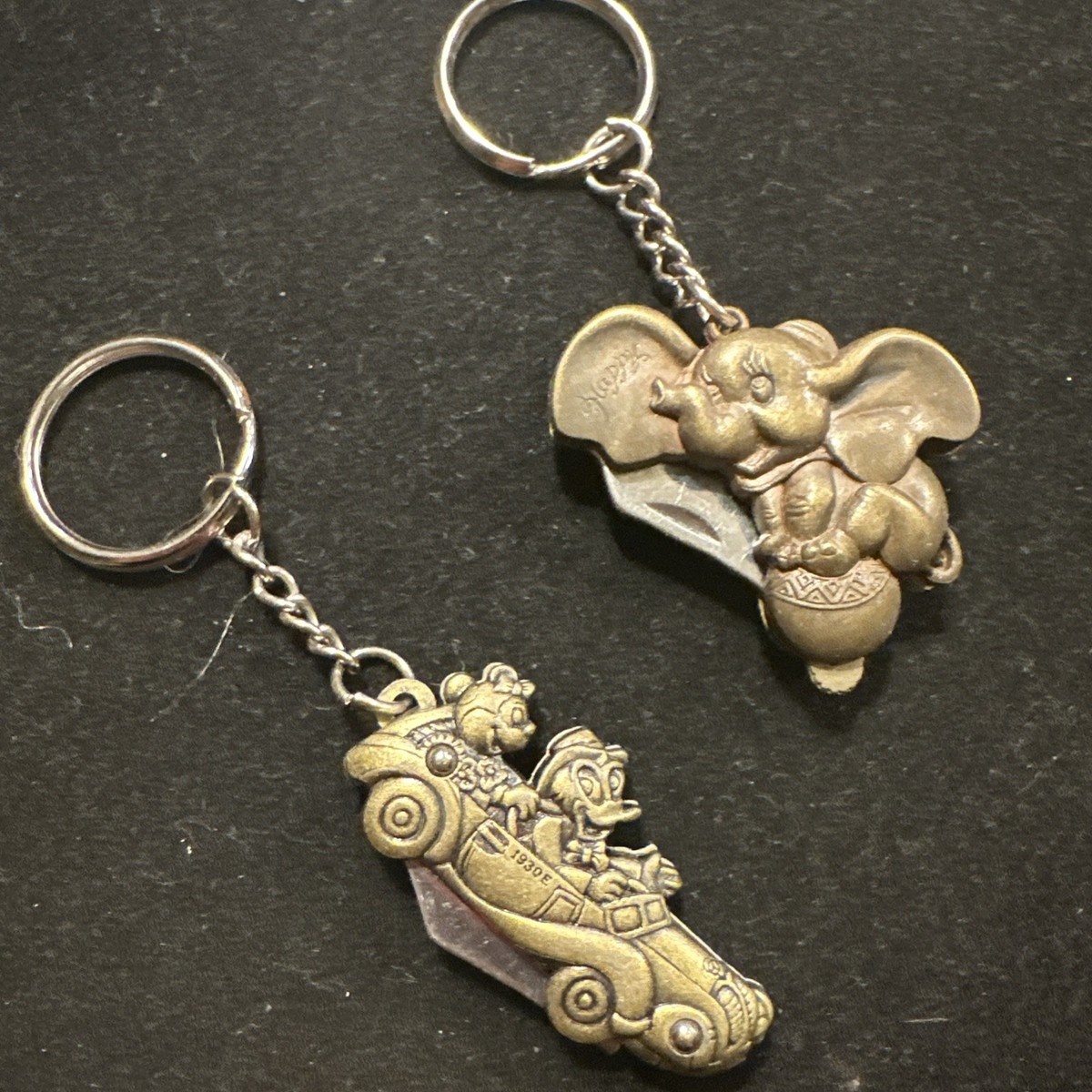 Disney Dumbo Timothy Mouse Mickey Mouse Daffy Duck Knife Metal